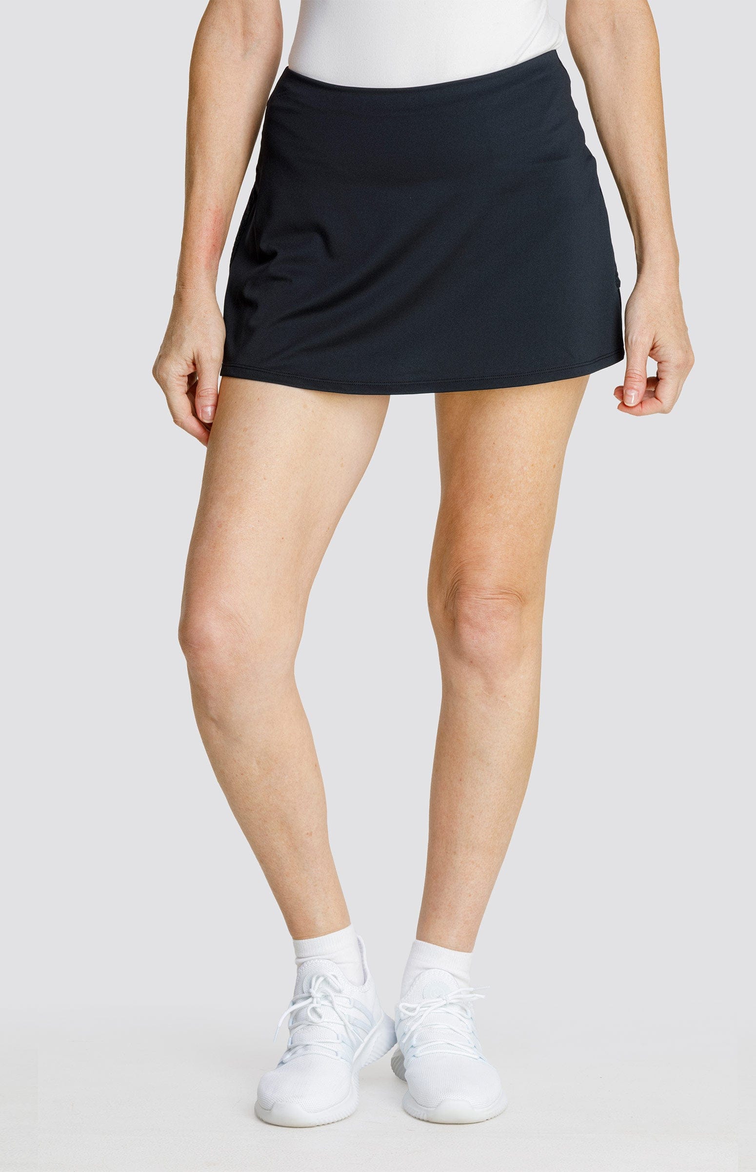 Waterloo 13.5 " Skort - Onyx Black