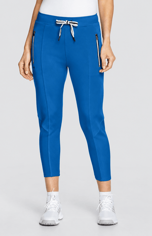 Jogging Eleanor Cherry Rose