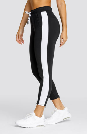 Berri 24.5" Jogger - Onyx Black