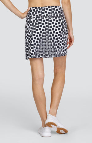Cynthia 18" Skort - Mod Flower